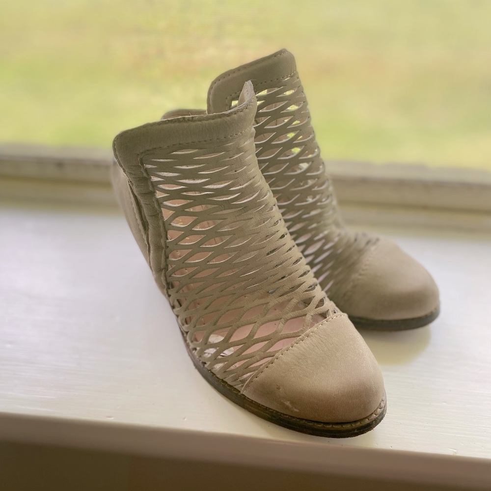 DIBA True Shoes